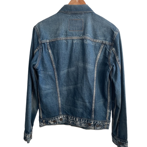Levi’s Classic Trucker’s Jeans Jacket, Size Small - Picture 4 of 10